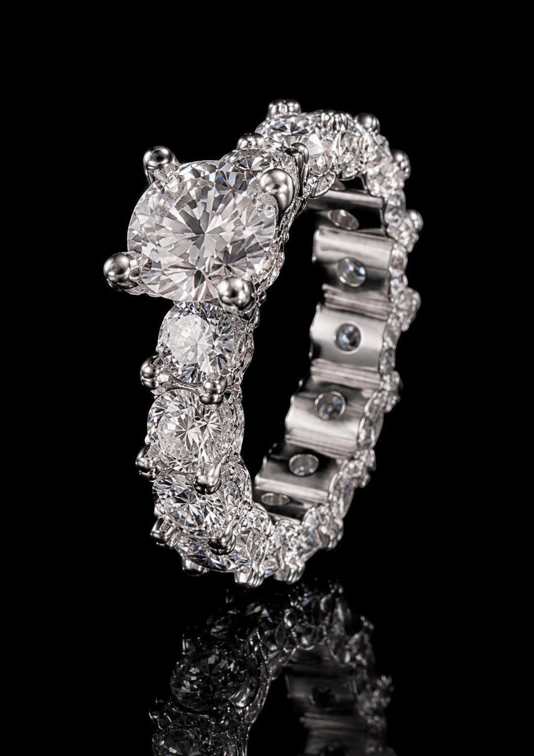 Petey's jewelry luxury women's full diamond moissanite ring, 925 sterling silver, round brilliant cut, hip hop style.