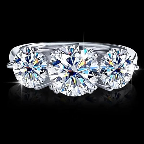 Petey's jewelry three-stone moissanite ring in sterling silver, round brilliant cut, D color, VVS clarity, 4CT.